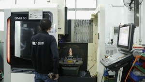 5-Axis CNC Milling Machine