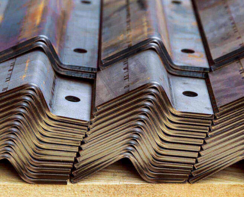 Carbon Steel: Types, Properties and Uses | VMT
