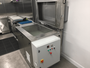 multi-stage ultrasonic cleaning